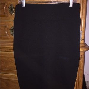 Lula Roe Black Cassie skirt!!